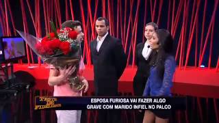 Teste De Fidelidade Esposa Parte Pra Cima De Infiel No Palco