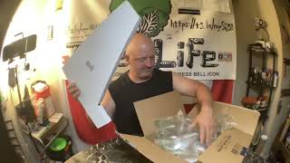 Nissan Leaf WINDSHIELD WIPER UNBOXING REVIEW / FROM AMAZON LINK / Roger Waldman 2013 Nissan Leaf