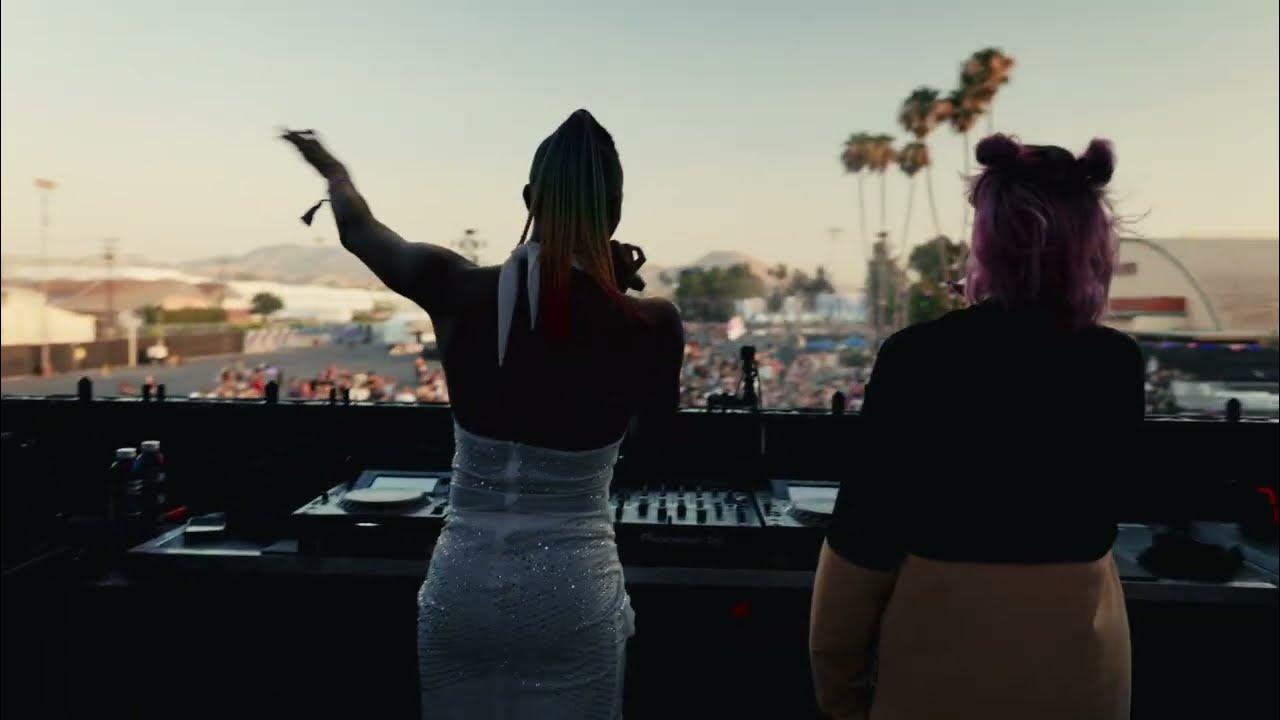 Moore Kismet & Courtney Paige Nelson perform 'See You Go' LIVE @ HARD Summer 2022 Moore Kismet & Courtney Paige Nelson perform 'See You Go' LIVE @ HARD Summer 2022