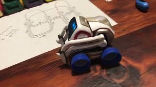 Cozmo Robot Show - S02 E19 - Uncle Cozmo Got Some New Rims - Part 1