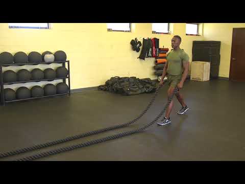 Marines Force Fitness-Rope Alternating Wave with Split Squat