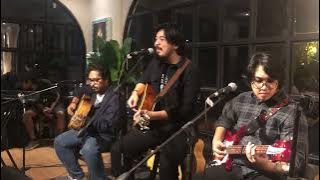 Bilal Indrajaya - Purnama (Acoustic Live at Ruuang Kopi, Jakarta 12/4/2023)