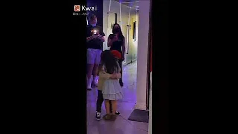 حالات واتس بوس من شفايف شوف حب اطفال احلي بألف مره من اكبر احضان 
