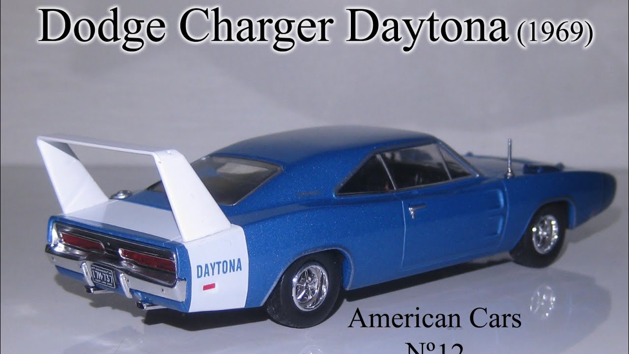 UNIVERSAL HOBBIE DODGE Charger Daytona n°30 Daytona 1970 1.43