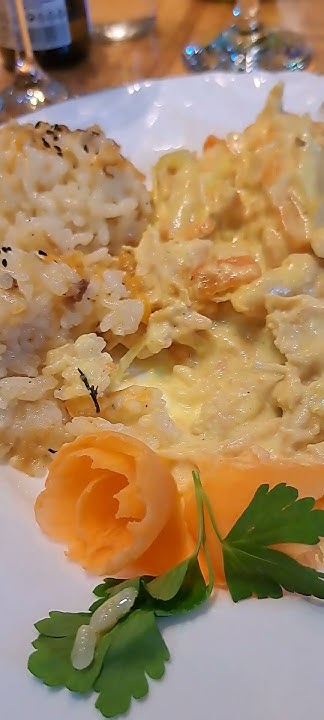 ПИЛЕШКО ВО КАРИ СОС #chickenrecipe #homemadecooking #rice #пилешко # ...