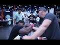 IFBB PRO Bodybuilder steps up to the Table!! #armwrestling