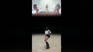 Jennie - Solo Coachella