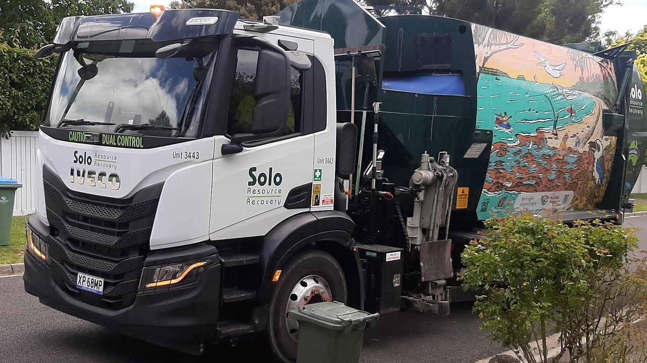 Mornington Garbage #3443