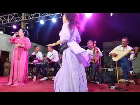 من مهرجان تيغزى مريرت مع الفنانة لطيفة مريرت و المجموعة 
