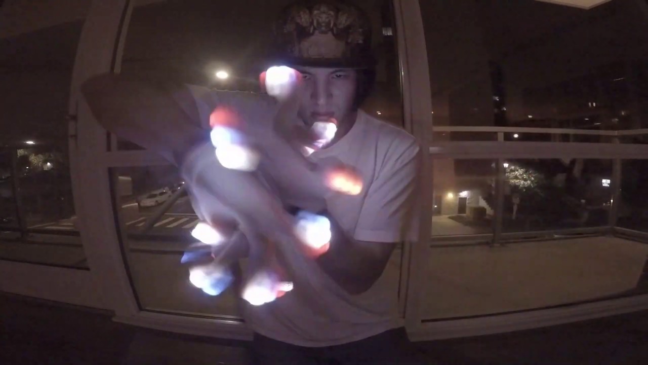 Throwlights Jaydust Gloveset "RWB" Demo