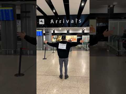 HUG ME = FREE TAXI ОБНИМИ =БЕСПЛАТНОЕ ТАКСИ РЕАКЦИИ ИНОСТРАНЦЕВ