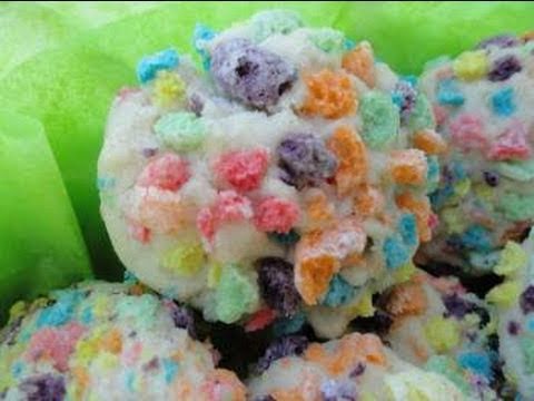 Soft-Baked Froot Loops Sugar Cookies Recipe