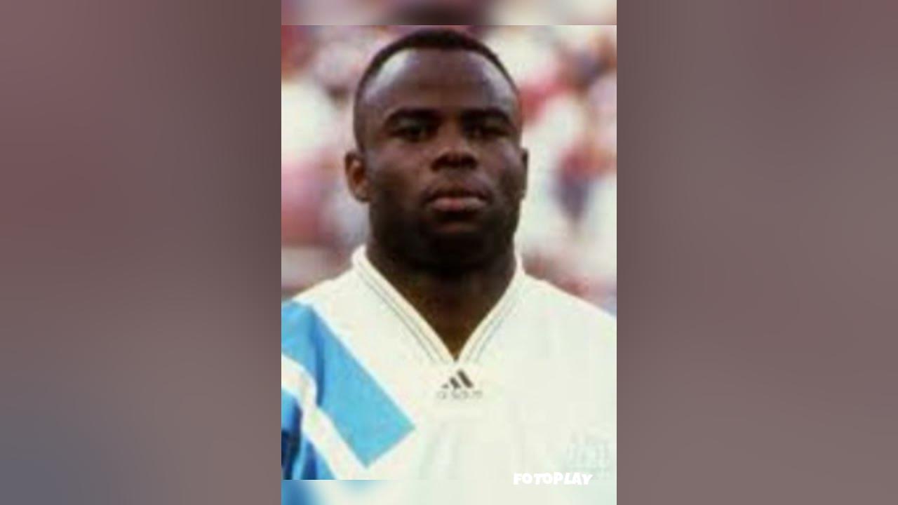 Basile Boli la légende du football YouTube