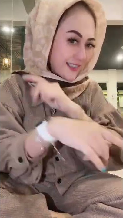 TANTE CANTIK BANGET #shorts #tiktok #beautiful #cantik #viral #trending #video #tiktokvideo #trend