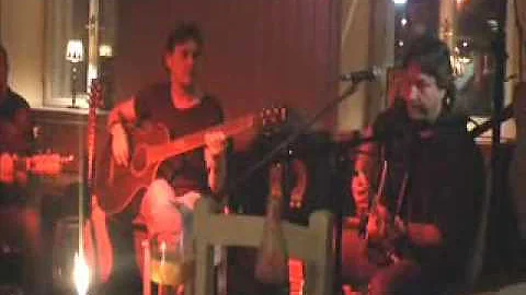 Livemusik im Donna Rosa's:Katonacou...  und Wirt "...