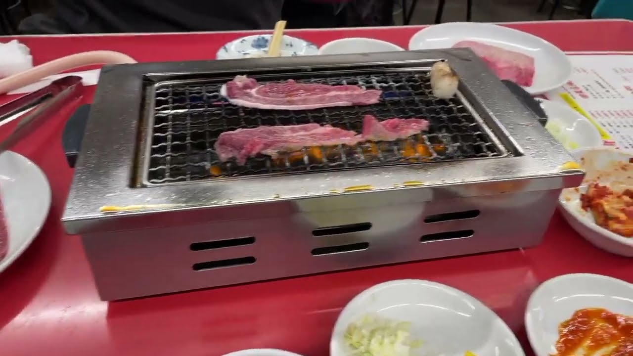 京都 木屋町 焼肉・塩ホルモン アジェ 木屋町団栗店を食いに行く