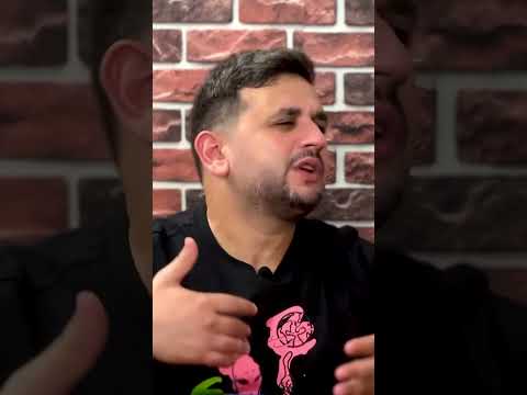 موقف كوميدي لمصطفي خاطر مع محمد أنور ليك لوك 