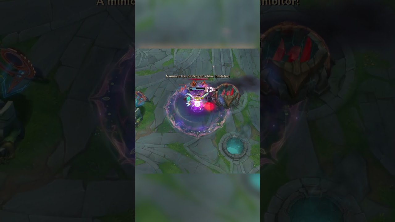 Gwen with Hullbreaker 💀💀💀 