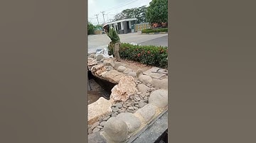 Hòn non bộ Đá cổ thạch