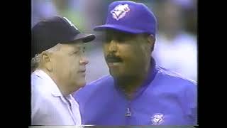 1993 TOR-NYY: Roberto Alomar & Cito Gaston Ejection