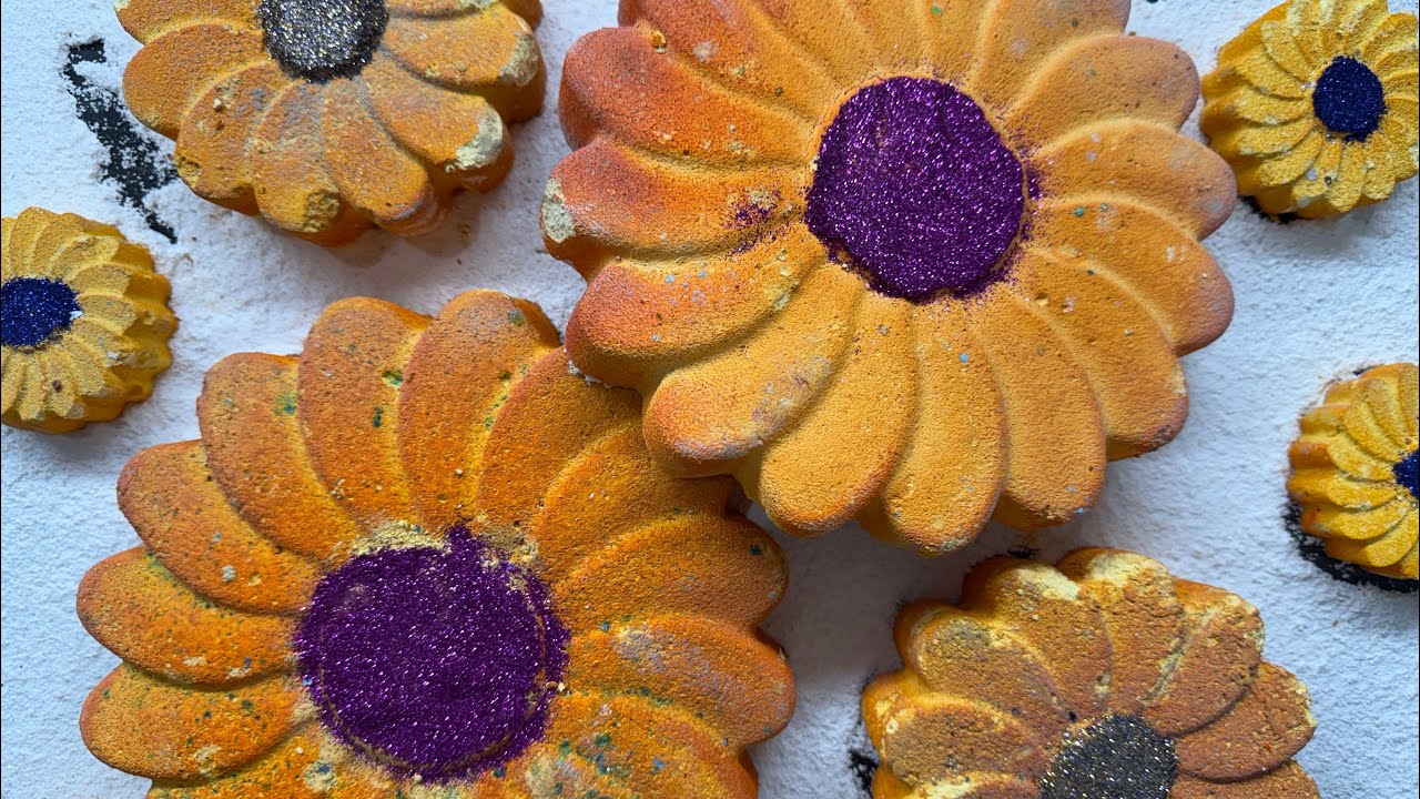 Golden Flower Crush Satisfaction🌻(Asmr)(Chalk) 