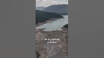 Un village englouti refait surface en Grèce thumbnail