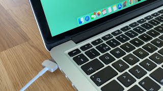 Stop the Screen Brightness From Changing While on Battery | MacBook