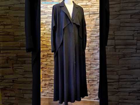    عباية سوداء مع شيلة