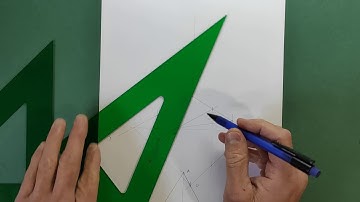 Prisma de base triangular en isométrico