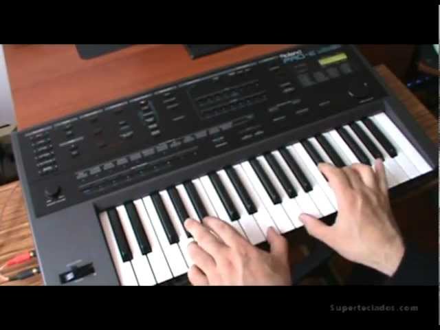 Roland Pro-E Synth Superteclados.com - YouTube