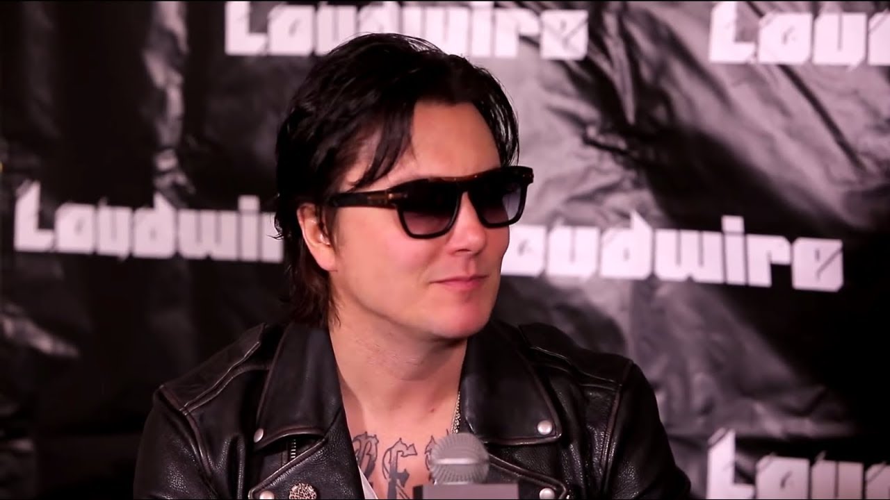 Synyster Gates Interview Backstage At Rock On The Range 05 19