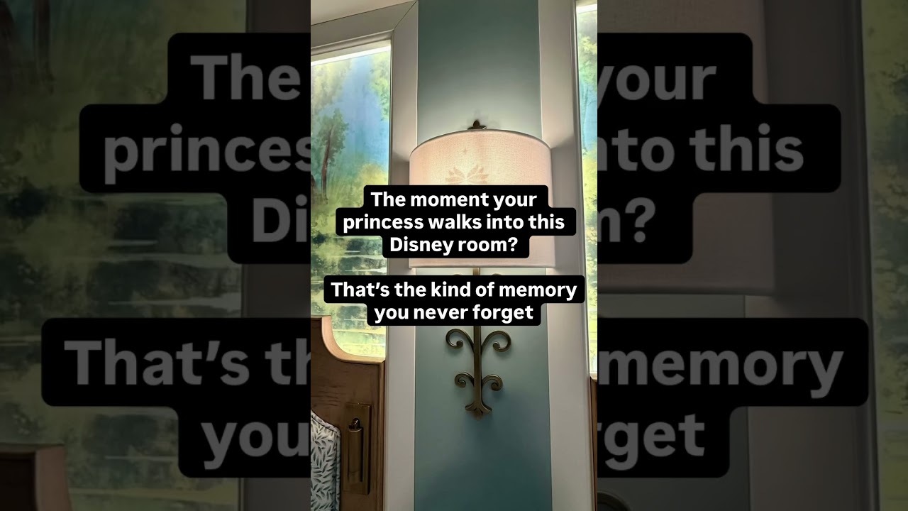 Imagine the look on your daughter’s face when she walks into this Disney World hotel room… 👑