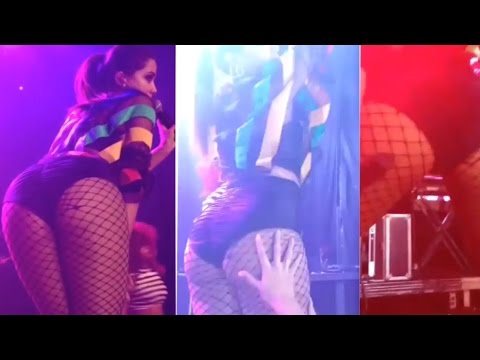 Anitta Dançando de Calcinha Fã Apertando a Bunda #34