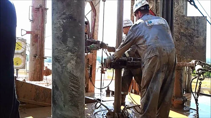 Roughnecking on a kelly oil rig!
