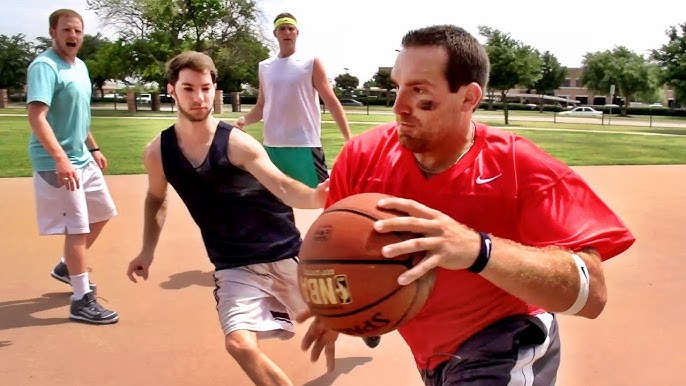 Jingle Hoops' ad creatively showcases the NBA's heinous sleeved