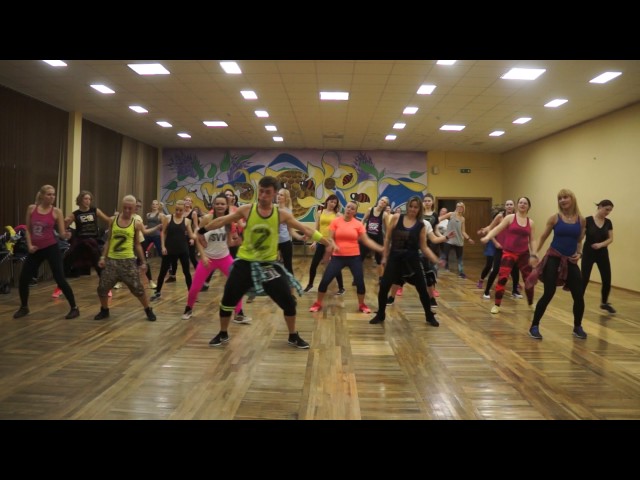 DESPACITO - Zumba Fitness - Luis Fonsi ft Daddy Yankee class=