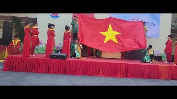 Tài năng Lam Sơn 2025 - 11 Toán 1: Thịnh vượng Việt Nam sáng ngời