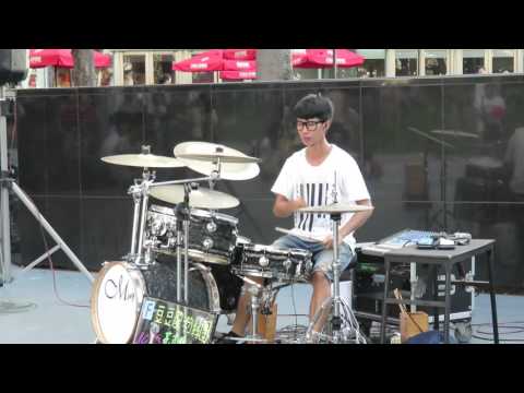 2015/11/14豆豆來 爵士鼓（五月天-軋車）