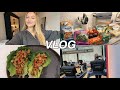 vlog: starting the new year off right, trader joe&#39;s haul, + healthy meal ideas | maddie cidlik