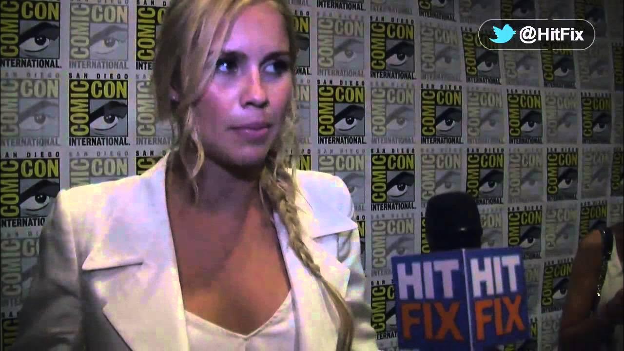 Claire Holt (Vampire Diaries, The Originals) will meet her fans in Paris in  2023 - Roster Con