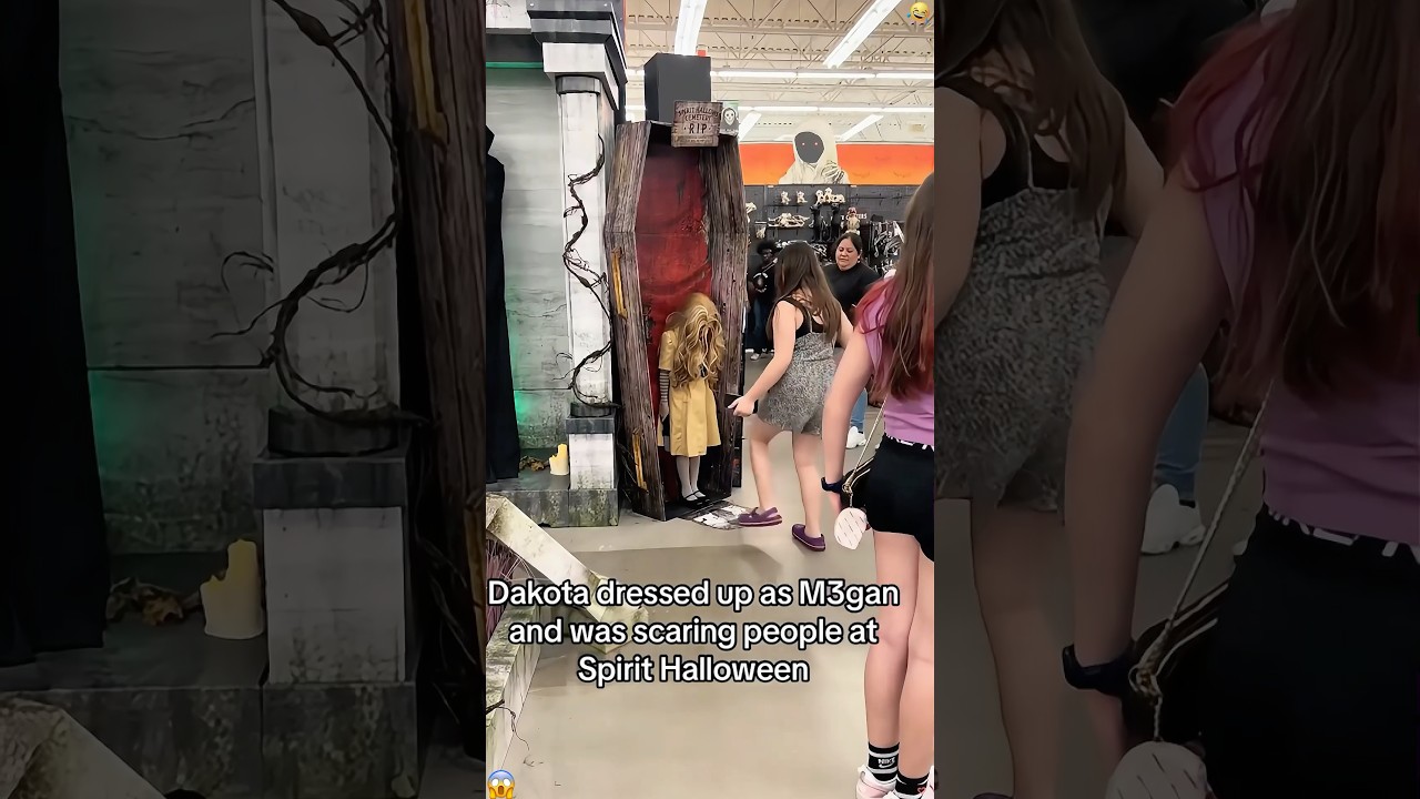 Halloween pranks ???#foryou #funny #funnyprank #usa #youtube #prankvideo #popular #love #haha