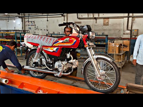 Incredible Assembling Process of a 70cc Motorcycle in a Factory!