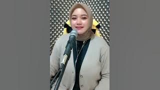Sejengkal Tanah - Irvan Mansyur, Cover By Elis Yulian