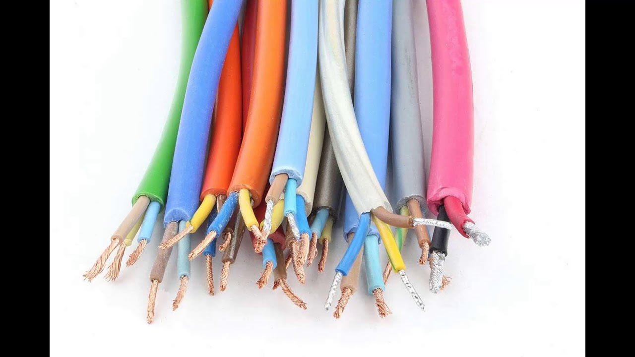 Кабель для электропроводки. Алюминиевый провод для розеток. Проводка кабелем пвс. Прокладка кабеля пвс. Провод пвс 2х1,5.