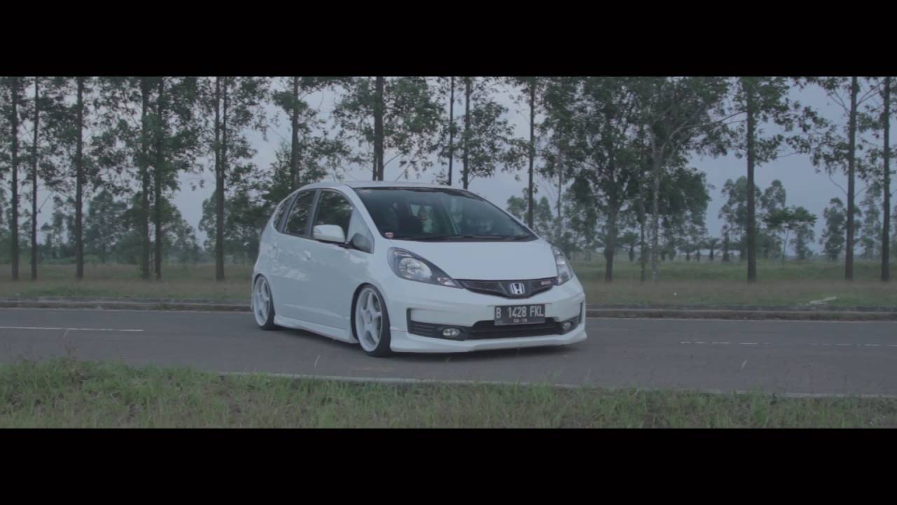 Simple Honda Jazz RS 2013 YouTube