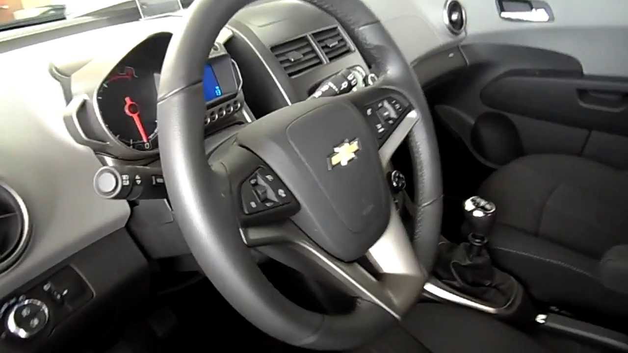 Chevrolet Aveo 2012, Mobil Hatchback Terjangkau Paling Lengkap