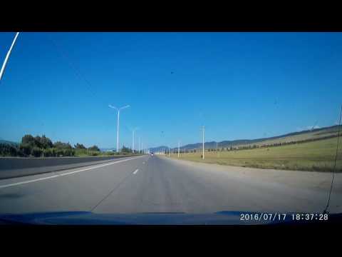 წინა საბურავი დაიშალა, მაგარი გადავრჩი