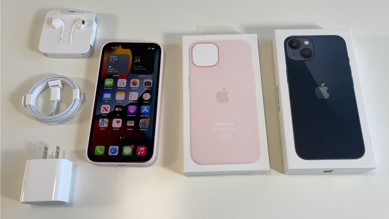 iPhone 13 Unboxing: Midnight! 