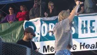 Leann Rimes : Blue : Family Gras New Orleans 2015