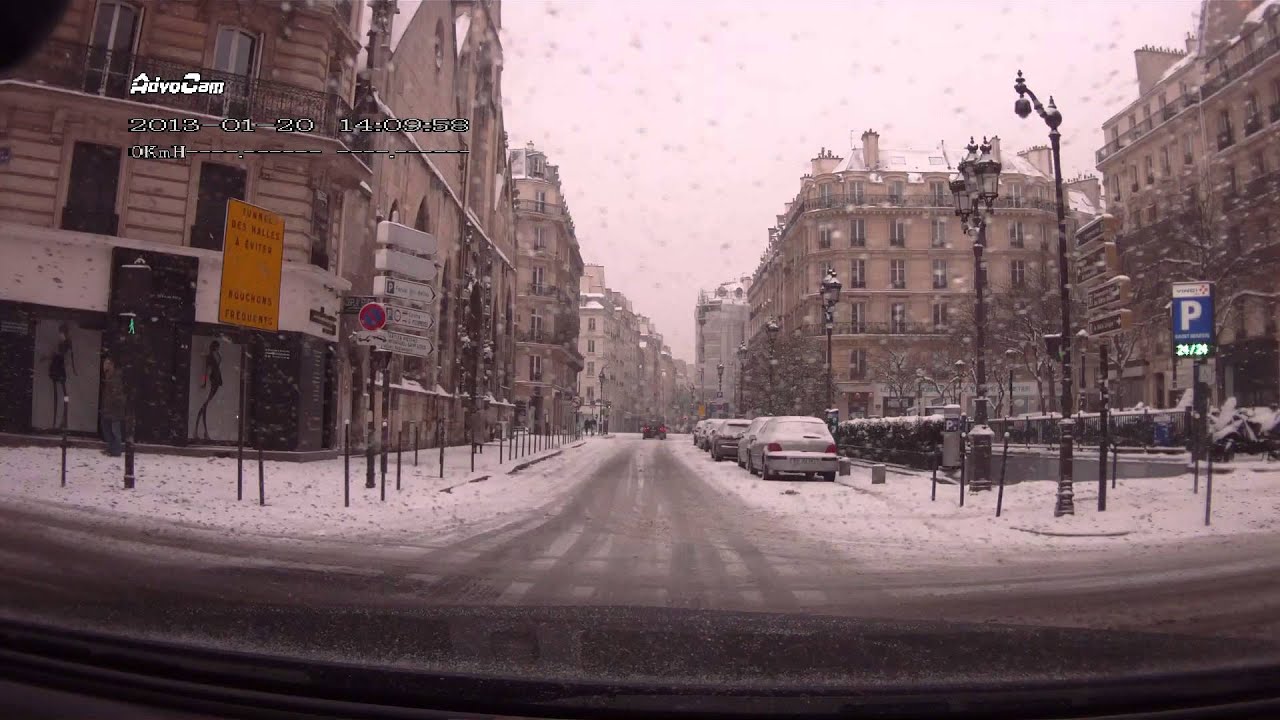 Париж горят машины